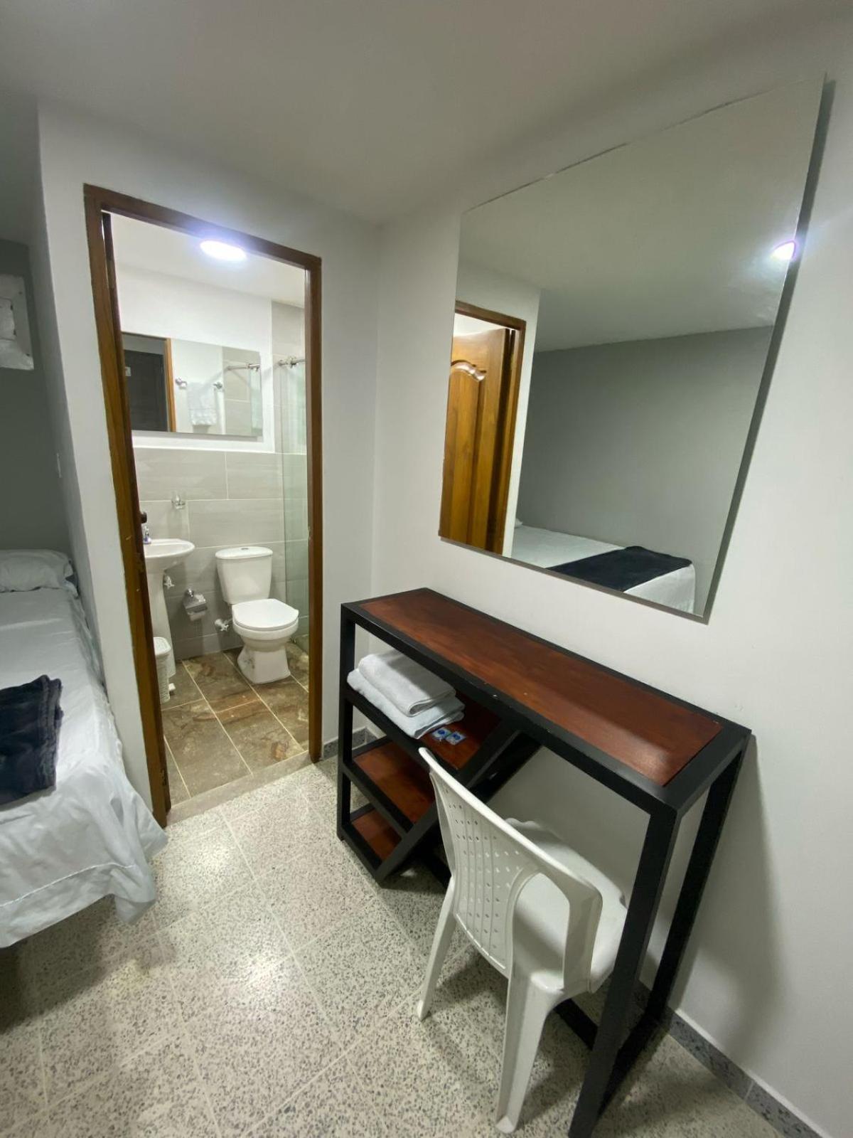 Hotel Don Pacho Los Andes  Екстериор снимка